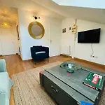 Le Spacieux Couturier Calme Gare Centre Apartment Reims