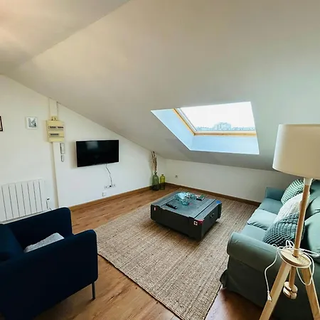 Le Spacieux Couturier - Calme - Gare Centre Apartment